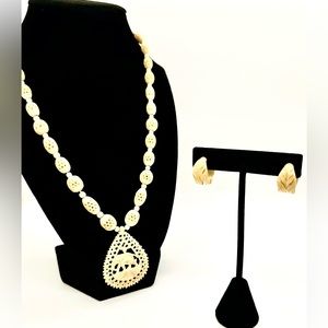 Vintage Carved Celluloid Ivory Necklace and Earring Set